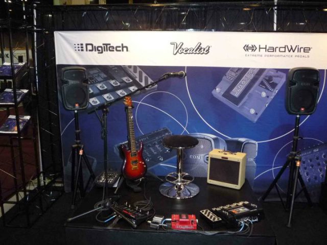 Custom electric guitar, studio photo. Built by William Gelvin, Gelvin Guitars