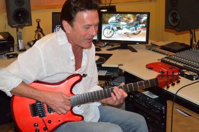 Custom electric guitar, studio photo. Built by William Gelvin, Gelvin Guitars