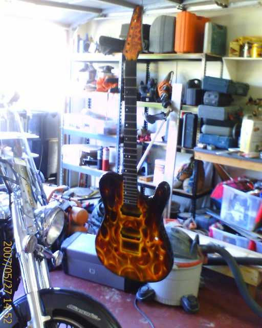 Handbuilt custom electric guitar. Built by William Gelvin, Gelvin Guitars